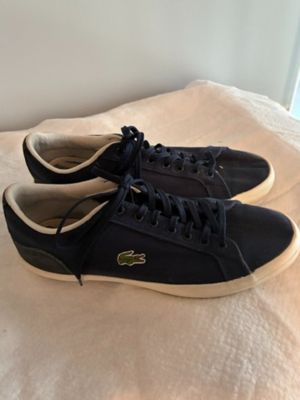 Lacoste navy blue canvas and suede sneakers size 9